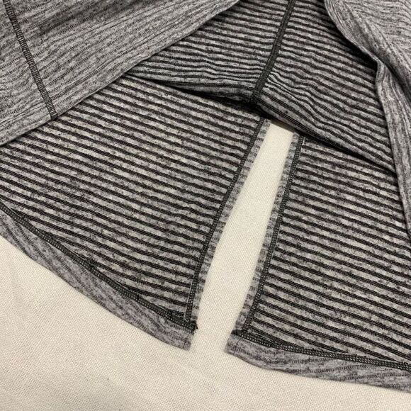 North Face M cross back split open long sleeves stripes layering top shirt grey - Picture 6 of 11